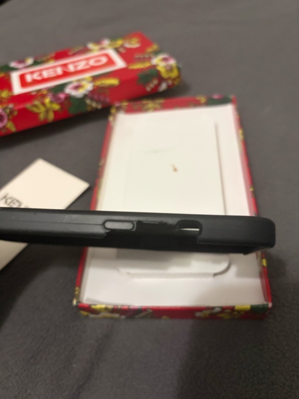 Kenzo cell phone case for iPhone 13 - Picture 2 of 3